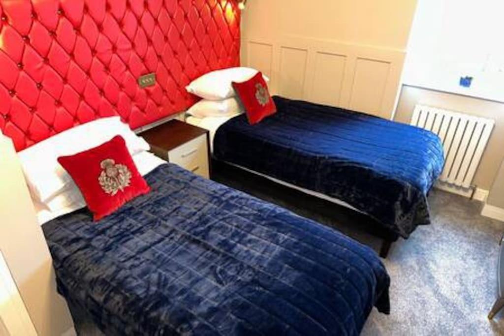 Treat Yourself To Luxury & Style Inverness Luaran gambar
